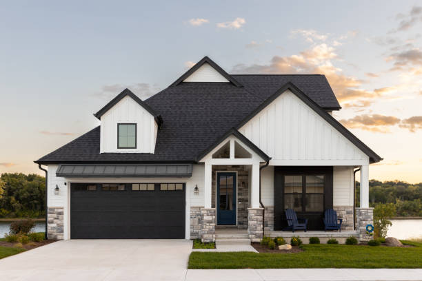 Fast & Reliable Emergency Roof Repairs in West Miami, FL